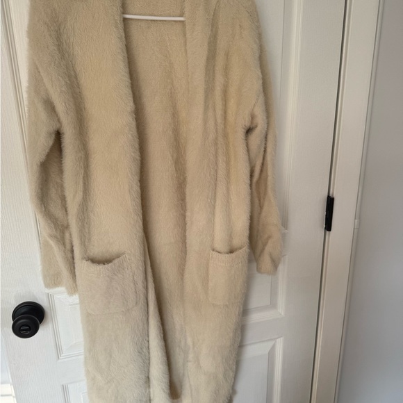 Mersea Elegant Cream Women's Long Cardigan - Picture 1 of 8